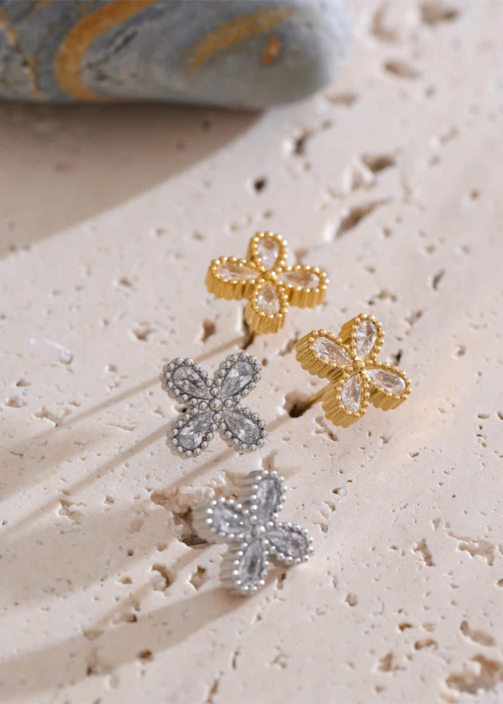 Boucles d’Oreilles Trèfle – Finition Or Véritable