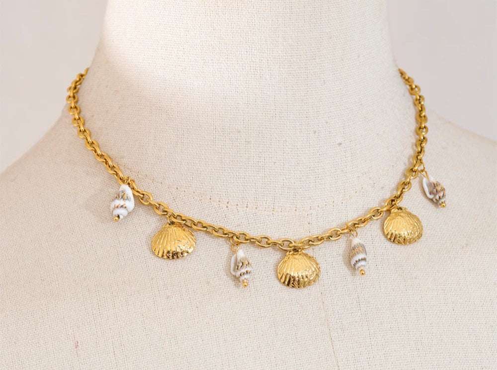 Collier Pendentif en Coquillage Naturel